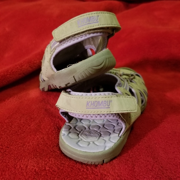 GIFTED  WITH  PURCHASE KHOMBU DANA Water - Picture 2 of 7